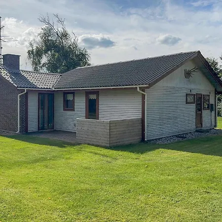 Stunning In With Sauna Tarm