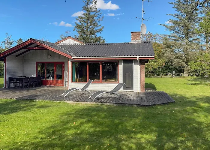 Stunning In With Sauna
